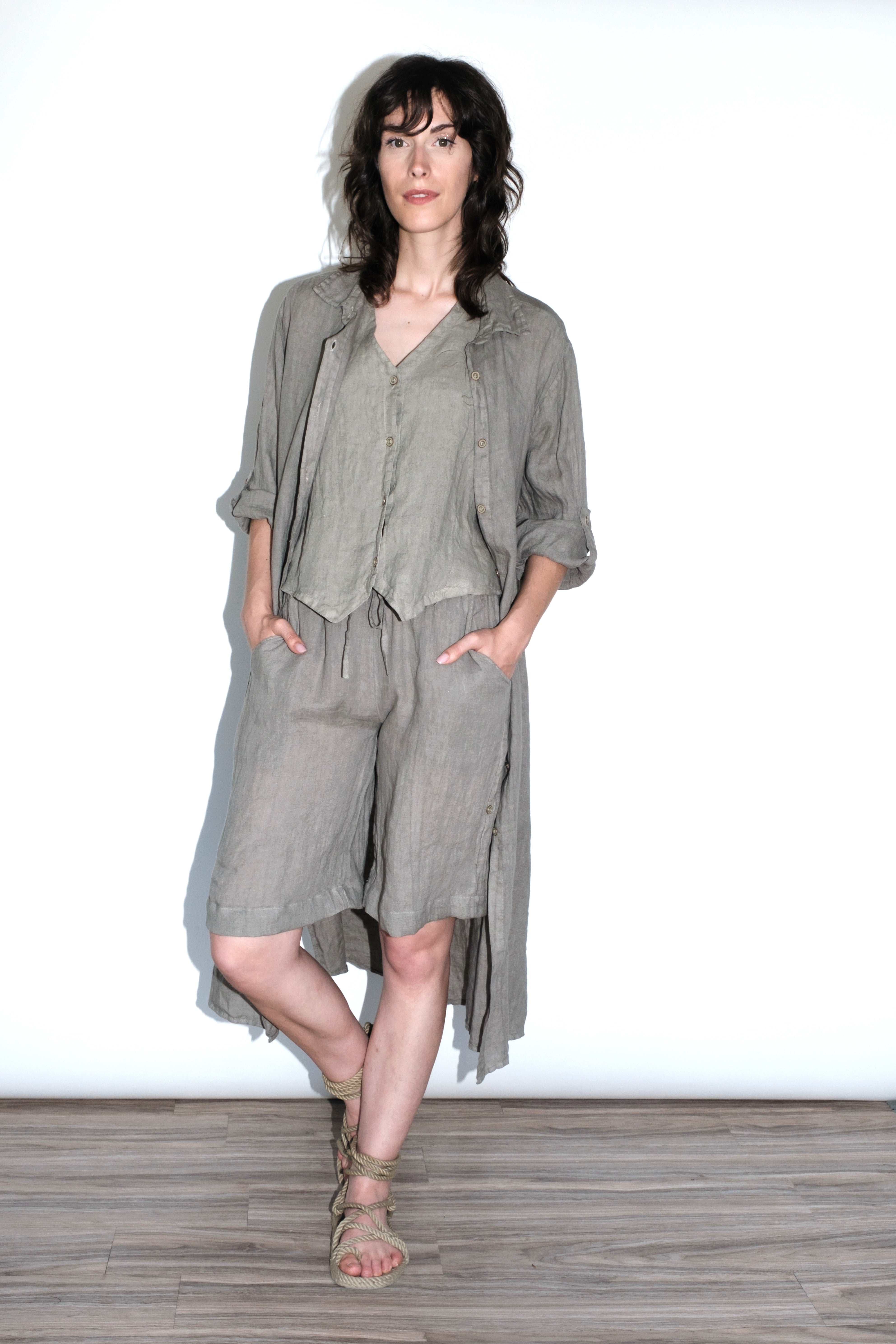 Camicia Lunga in Lino Lavato – Linea Artigianale