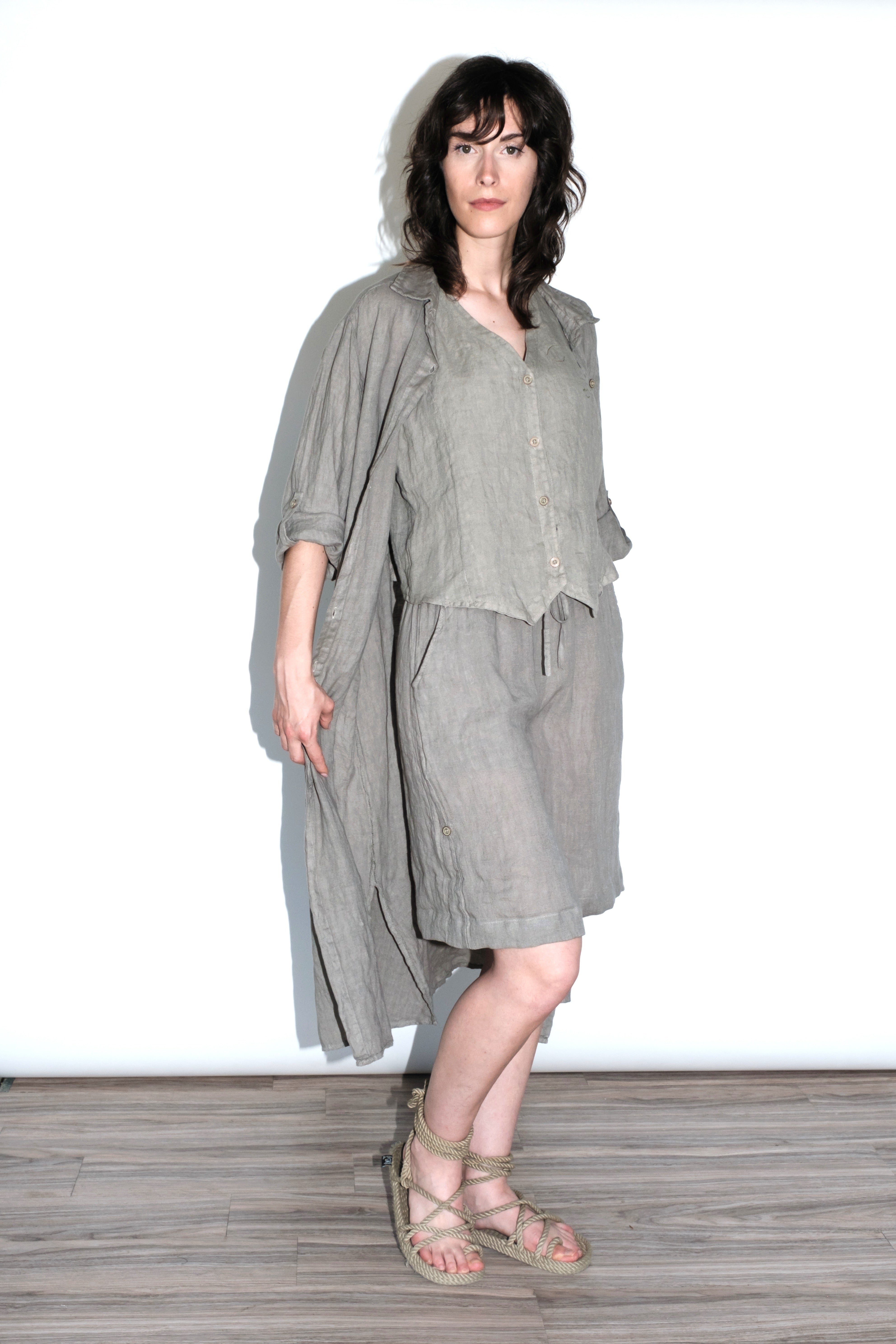 Camicia Lunga in Lino Lavato – Linea Artigianale