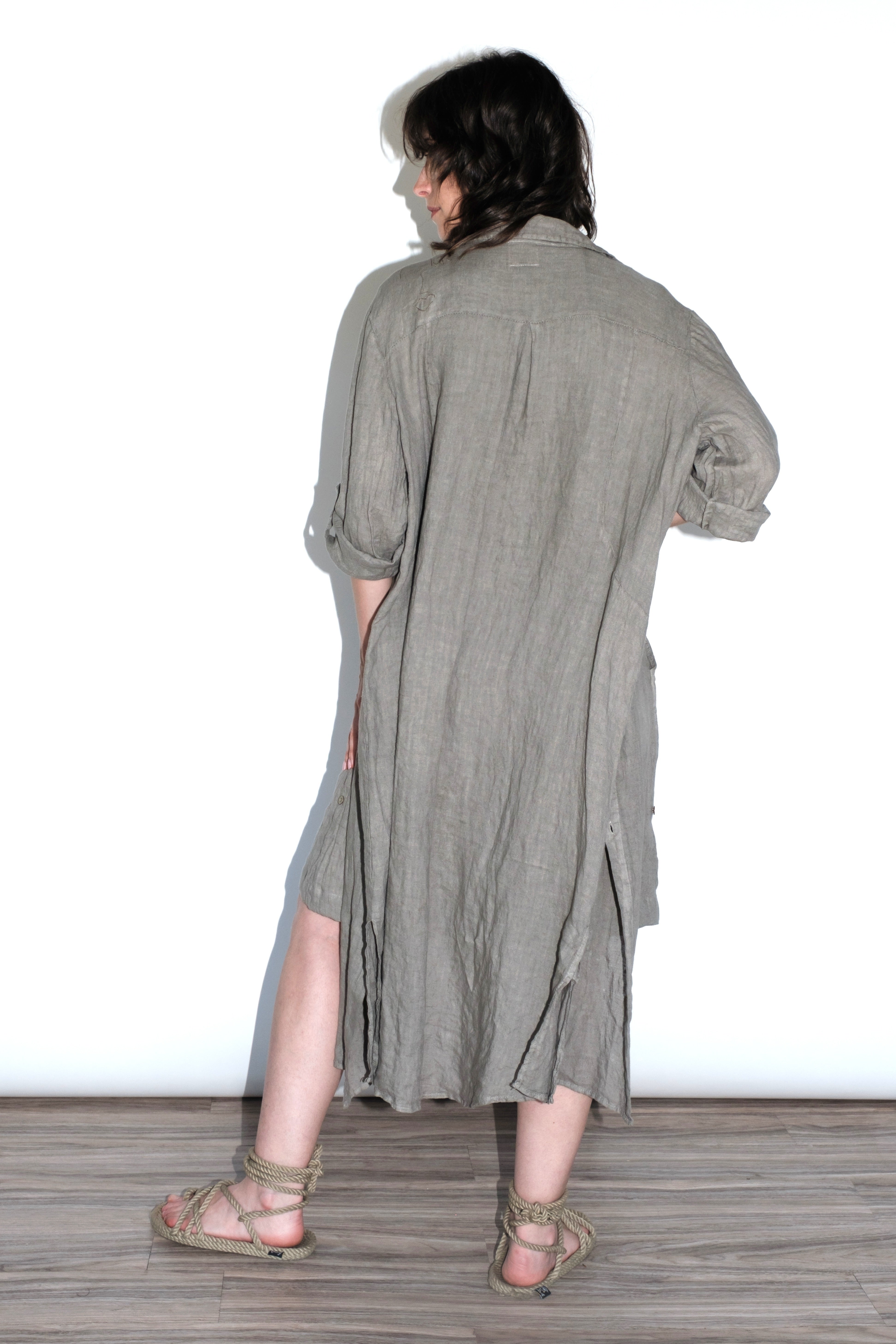 Camicia Lunga in Lino Lavato – Linea Artigianale